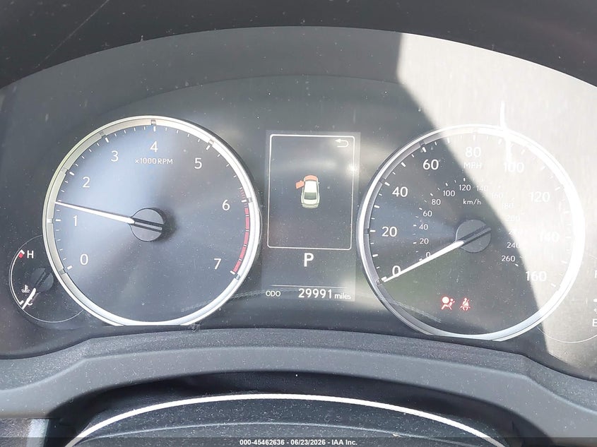 2022 Lexus Is VIN JTHDA1D24N5121848 IAAI salvage auction — SIDE, Wait Title, sold $11,900 on 2026-08-31 (photo 7)