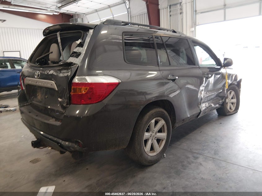 2010 Toyota Highlander VIN 5TDJK3EH0AS023677 IAAI salvage auction — RIGHT SIDE, Salvage (Colorado), sold $775 on 2026-07-31 (photo 4)