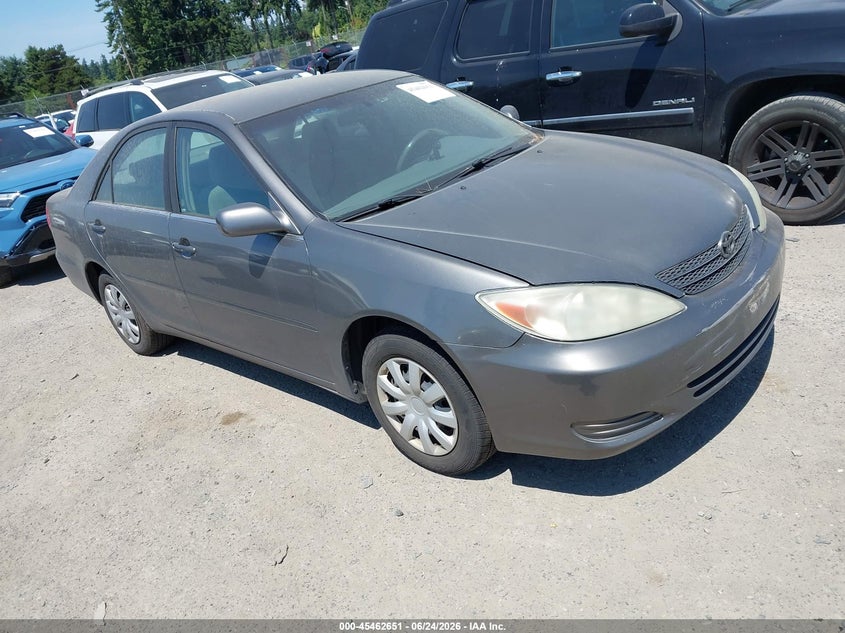 2002 Toyota Camry VIN JTDBE32K720060824 IAAI salvage auction — NORMAL WEAR, Clear (Washington), sold $400 on 2026-07-22 (photo 1)