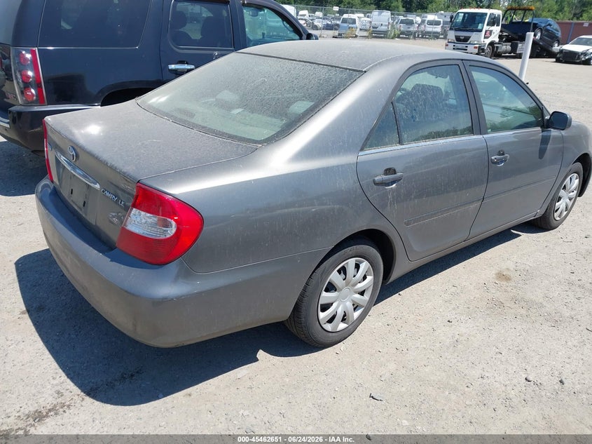 2002 Toyota Camry VIN JTDBE32K720060824 IAAI salvage auction — NORMAL WEAR, Clear (Washington), sold $400 on 2026-07-22 (photo 4)