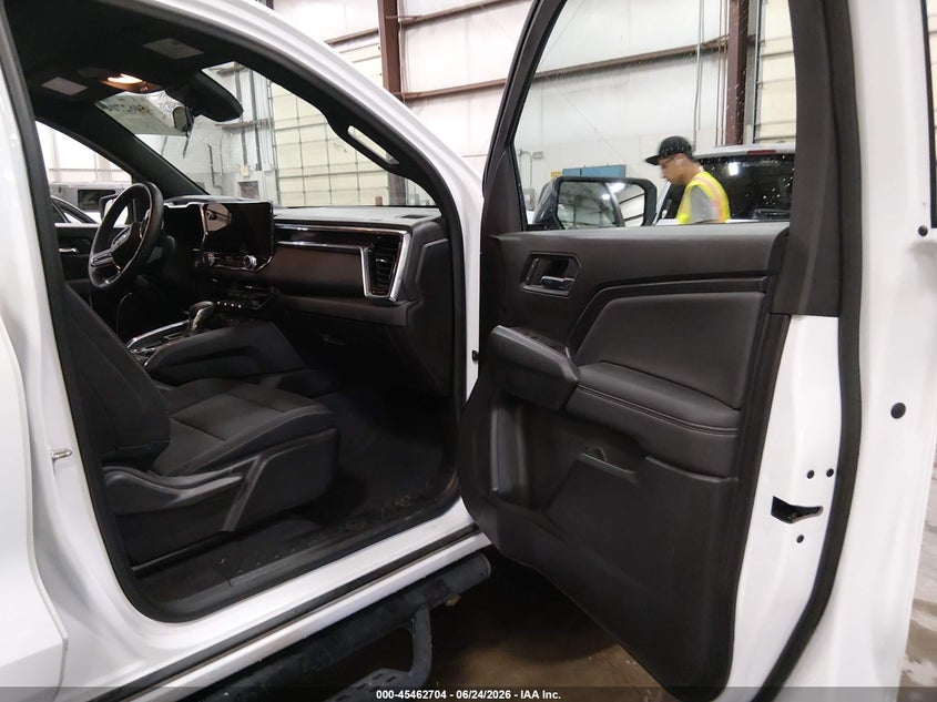 2024 Gmc Canyon VIN 1GTP5BEK9R1109859 IAAI salvage auction — LEFT SIDE, Wait Title, sold $8,800 on 2026-08-22 (photo 5)