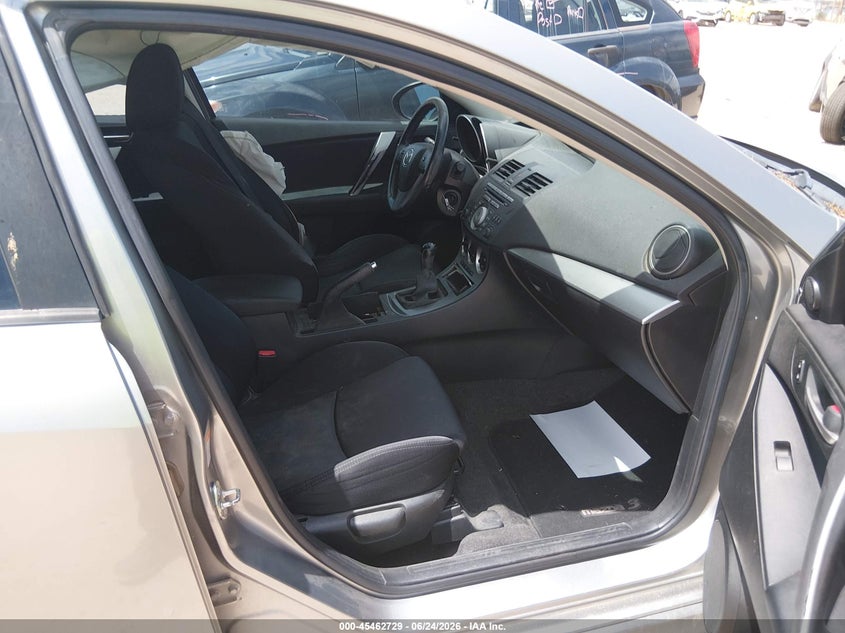 2010 Mazda 3 VIN JM1BL1H56A1245516 IAAI salvage auction — REAR END, Salvage, sold $875 on 2026-09-27 (photo 5)