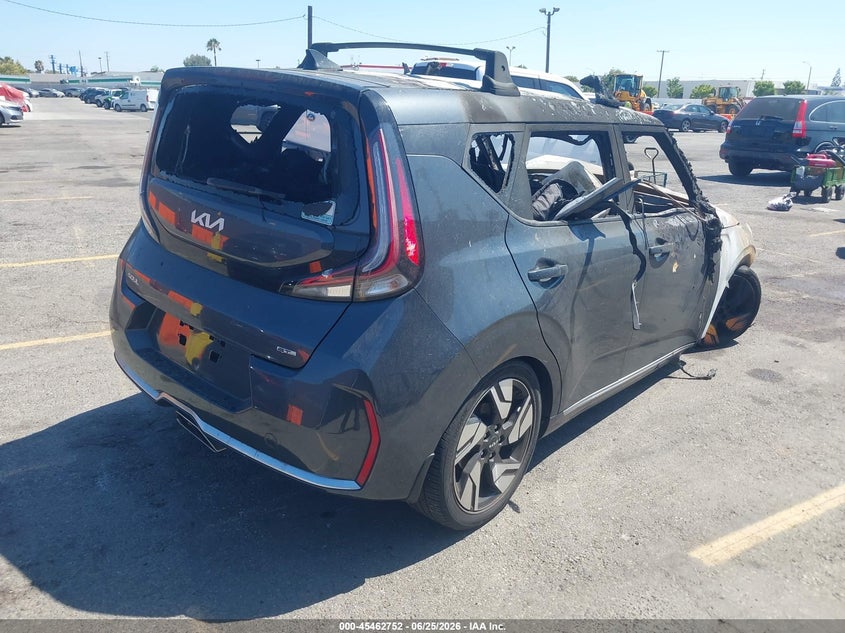 2023 Kia Soul VIN KNDJ53AUXP7884622 IAAI salvage auction — BURN, Salvage (California), sold $100 on 2026-07-29 (photo 4)