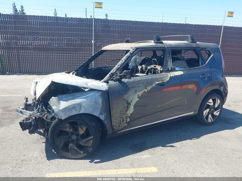 2023 Kia Soul VIN KNDJ53AUXP7884622 IAAI salvage auction — BURN, Salvage (California), sold $100 on 2026-07-29 (photo 6)