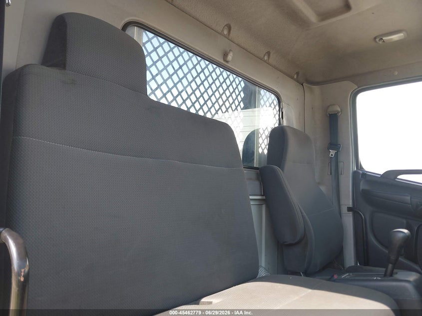2013 Hino 258/268 VIN 5PVNE8JT9D4S55288 IAAI salvage auction — FRONT END, Clear (Virginia), sold $1,250 on 2026-07-29 (photo 6)