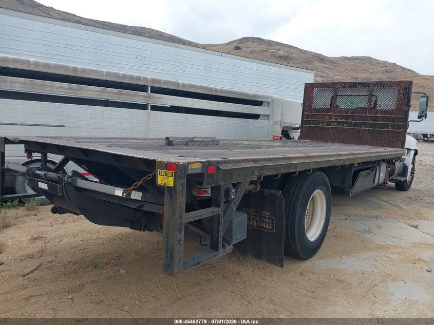 2013 Hino 258/268 VIN 5PVNE8JT9D4S55288 IAAI salvage auction — FRONT END, Clear (Virginia), sold $1,250 on 2026-07-29 (photo 4)