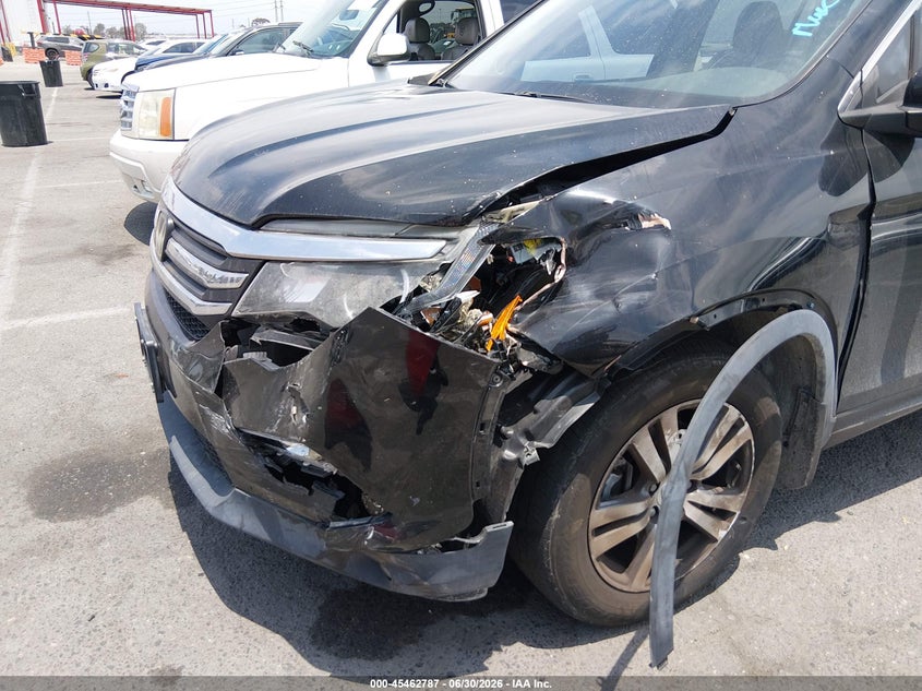 2017 Honda Pilot VIN 5FNYF5H6XHB018056 IAAI salvage auction — FRONT END, Salvage (California), sold $3,950 on 2026-07-09 (photo 6)