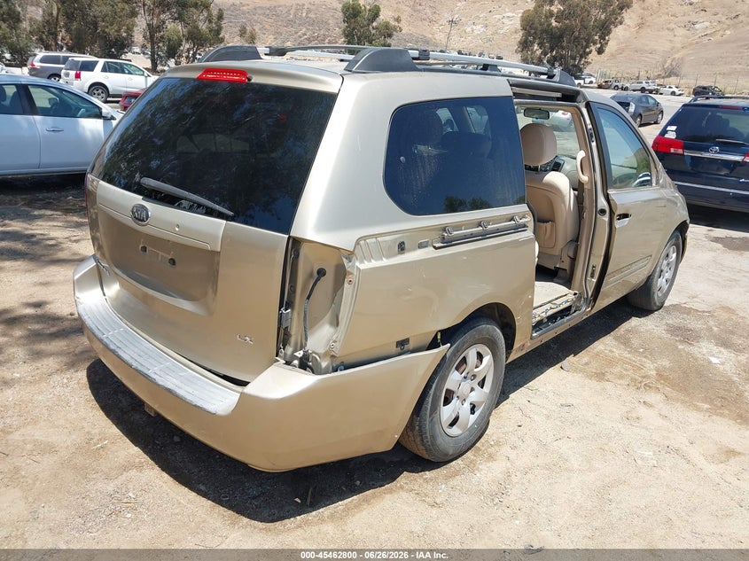 2007 Kia SEDONA VIN KNDMB233276109130 IAAI salvage auction — RIGHT SIDE, Salvage (California), sold $25 on 2026-07-21 (photo 4)