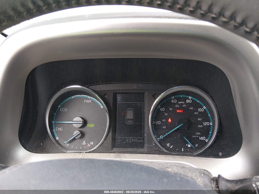 2017 Toyota Rav 4 VIN JTMRJREV3HD092853 IAAI salvage auction — REAR END, Salvage Title, sold $5,800 on 2026-07-24 (photo 7)