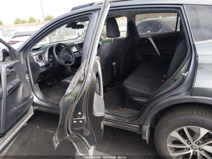 2017 Toyota Rav 4 VIN JTMRJREV3HD092853 IAAI salvage auction — REAR END, Salvage Title, sold $5,800 on 2026-07-24 (photo 8)