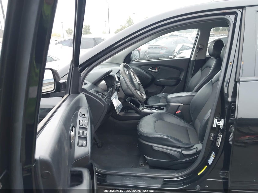 2011 Hyundai Tucson VIN KM8JU3AC0BU261624 IAAI salvage auction — REAR END, Salvage Certificate (California), sold $1,775 on 2026-07-10 (photo 5)