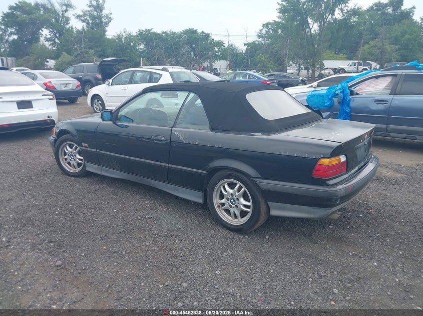 1995 BMW 3 series VIN WBABJ6320SJD38310 IAAI salvage auction — NORMAL WEAR, Clear (California), sold $825 on 2026-07-29 (photo 3)