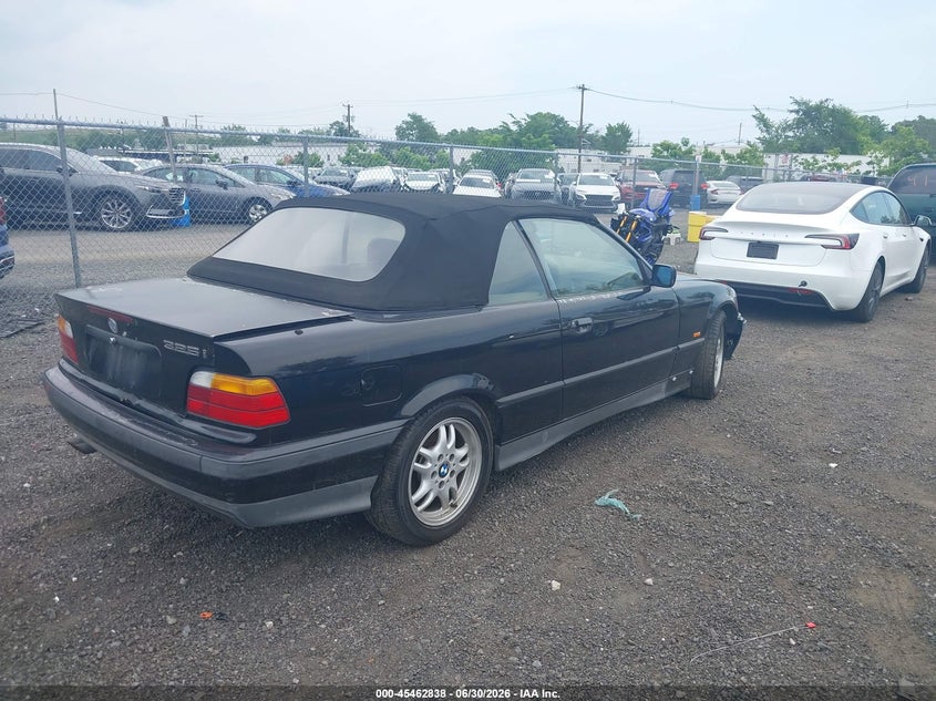 1995 BMW 3 series VIN WBABJ6320SJD38310 IAAI salvage auction — NORMAL WEAR, Clear (California), sold $825 on 2026-07-29 (photo 4)