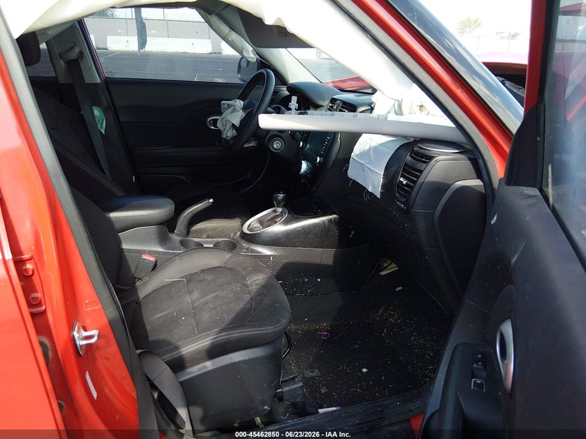 2019 Kia Soul VIN KNDJN2A28K7668379 IAAI salvage auction — FRONT END, Salvage (Nevada), sold $750 on 2026-07-17 (photo 5)