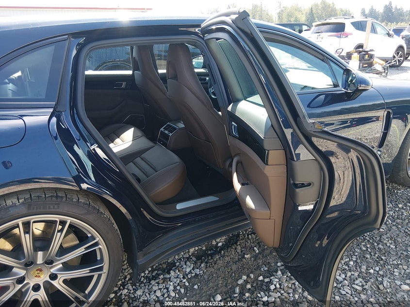 2018 Porsche Panamera VIN WP0CF2A72JL195778 IAAI salvage auction — REAR END, Bill Of Sale (Washington), sold $36,000 on 2026-08-05 (photo 8)