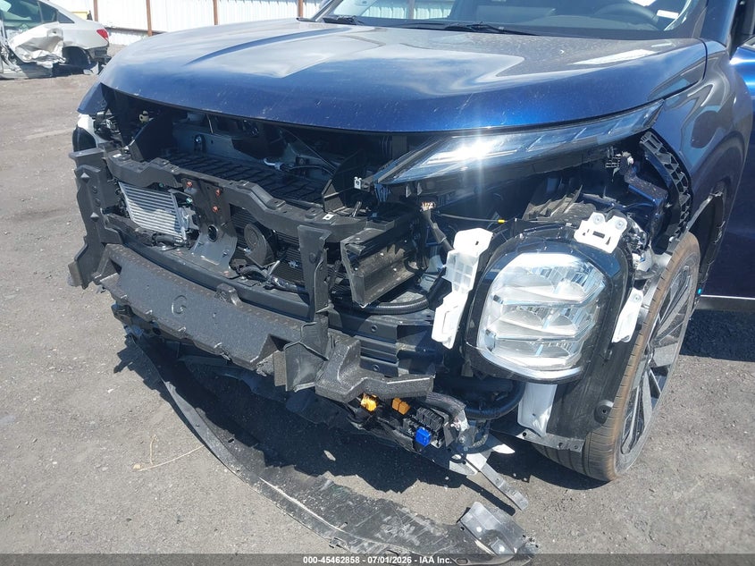 2026 Mitsubishi Outlander VIN JA4J3VAB2TZ044035 IAAI salvage auction — FRONT END, Enterprise Vehicles Clear Only (Washington), sold $7,000 on 2026-07-08 (photo 6)