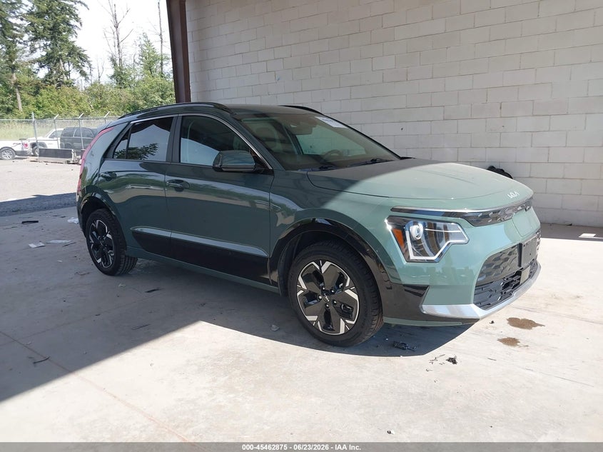 2024 Kia Niro VIN KNDCR3L15R5128209 — IAAI salvage auction photo