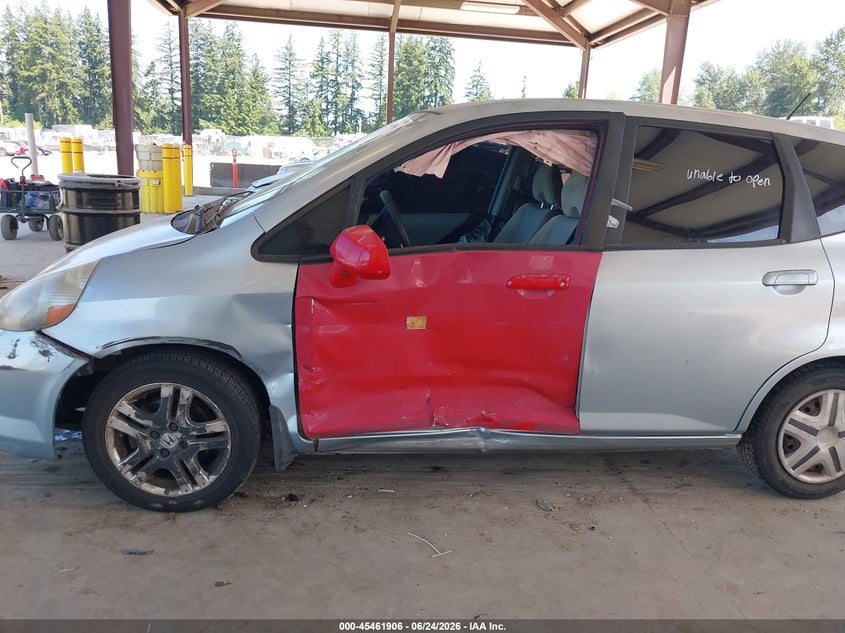 2007 Honda Fit VIN JHMGD384X7S031183 IAAI salvage auction — LEFT SIDE, Bill Of Sale (Washington), sold $325 on 2026-07-08 (photo 6)