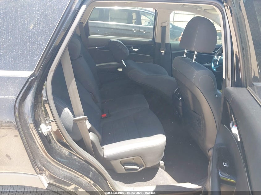 2019 Kia Sorento VIN 5XYPG4A52KG459538 IAAI salvage auction — REPOSSESSION, Original (Texas), sold $2,650 on 2026-07-09 (photo 8)