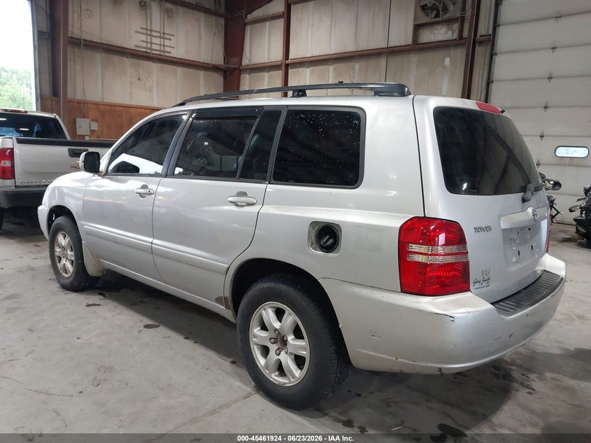 2002 Toyota Highlander VIN JTEGF21A520070284 IAAI salvage auction — NORMAL WEAR, Clear (New York), sold $400 on 2026-07-22 (photo 3)