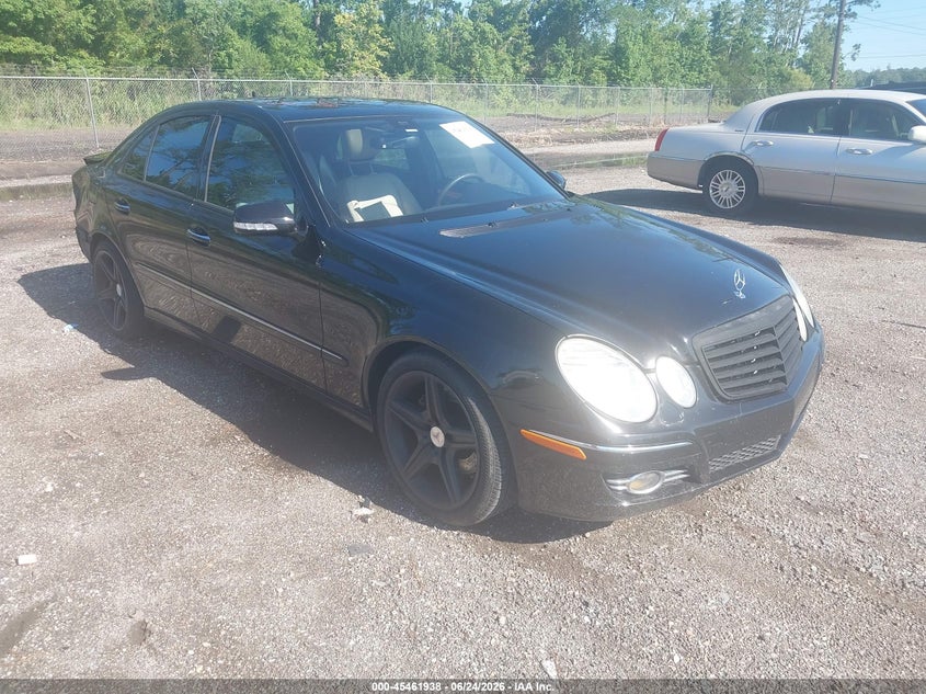 2008 Mercedes-benz E-class VIN WDBUF56X78B250786 IAAI salvage auction — REAR END, Rebuildable (Florida), sold $200 on 2026-07-07 (photo 1)