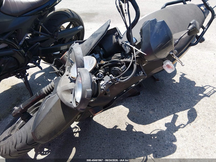 2018 Yamaha VIN RKRSA43A3JA125791 IAAI salvage auction — FRONT & REAR, Salvage (California), sold $100 on 2026-07-22 (photo 2)
