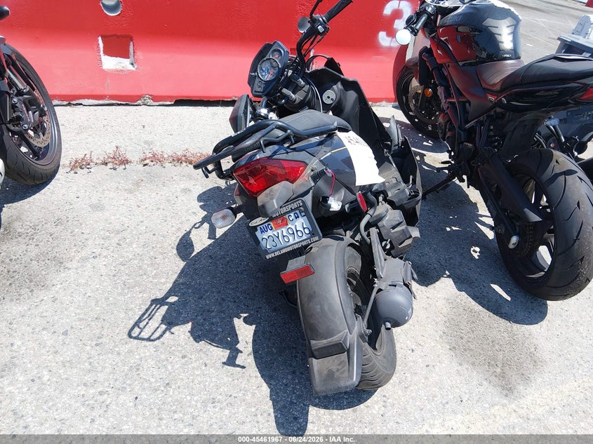 2018 Yamaha VIN RKRSA43A3JA125791 IAAI salvage auction — FRONT & REAR, Salvage (California), sold $100 on 2026-07-22 (photo 6)