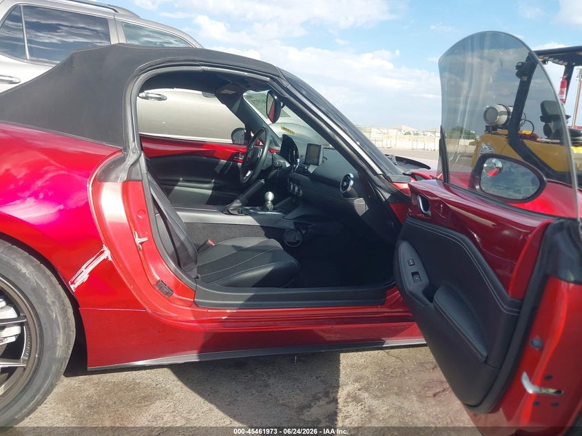 2023 Mazda Mx-5 VIN JM1NDAD72P0554187 IAAI salvage auction — FRONT END, Salvage (Arizona), sold $5,600 on 2026-07-21 (photo 5)