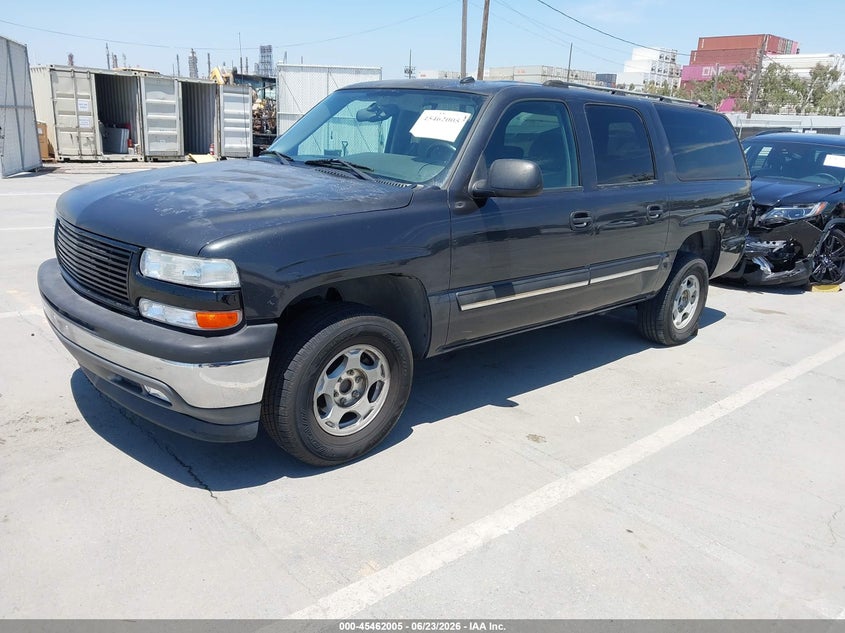 2005 Chevrolet Suburban 1500 VIN 3GNEC16Z35G155225 IAAI salvage auction — THEFT, Salvage (California), sold $675 on 2026-07-08 (photo 2)