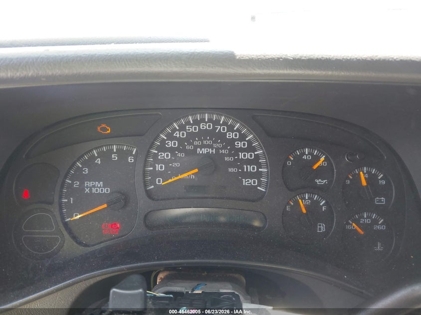 2005 Chevrolet Suburban 1500 VIN 3GNEC16Z35G155225 IAAI salvage auction — THEFT, Salvage (California), sold $675 on 2026-07-08 (photo 7)