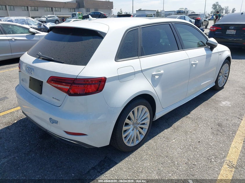 2017 Audi A3 VIN WAUUPBFFXHA118225 IAAI salvage auction — UNDERCARRIAGE, Salvage Title, sold $2,850 on 2026-07-13 (photo 4)
