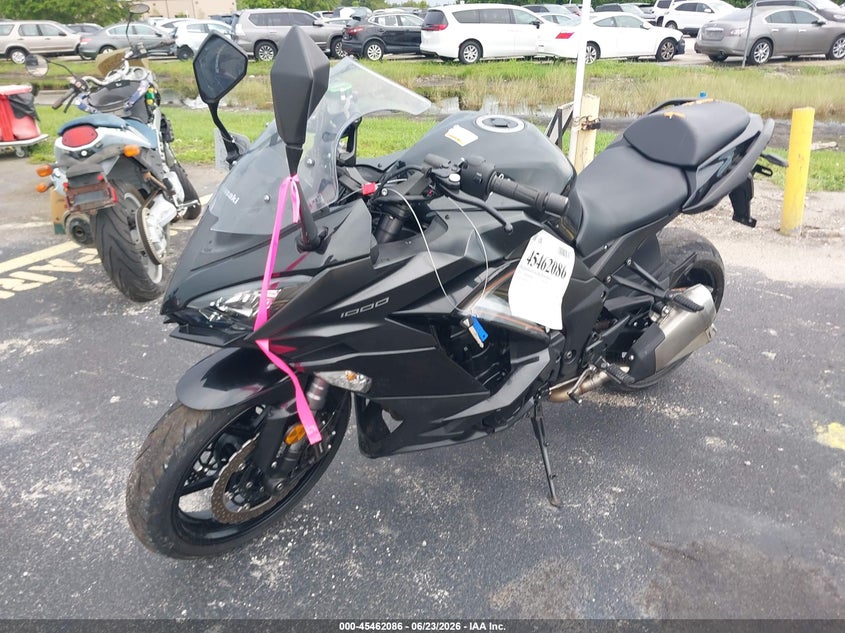 2019 Kawasaki Zx VIN JKAZXCW1XKA021157 IAAI salvage auction — RIGHT SIDE, Rebuildable (Florida), sold $3,700 on 2026-07-08 (photo 2)