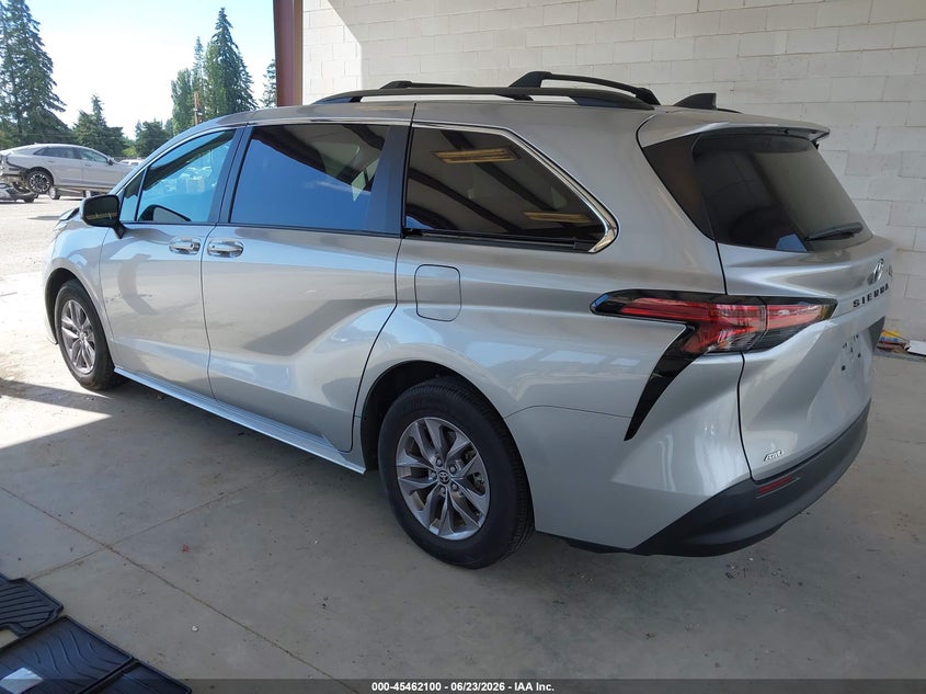 2022 Toyota Sienna VIN 5TDKSKFC0NS070053 IAAI salvage auction — SIDE, Bill Of Sale (Washington), sold $13,100 on 2026-07-09 (photo 3)