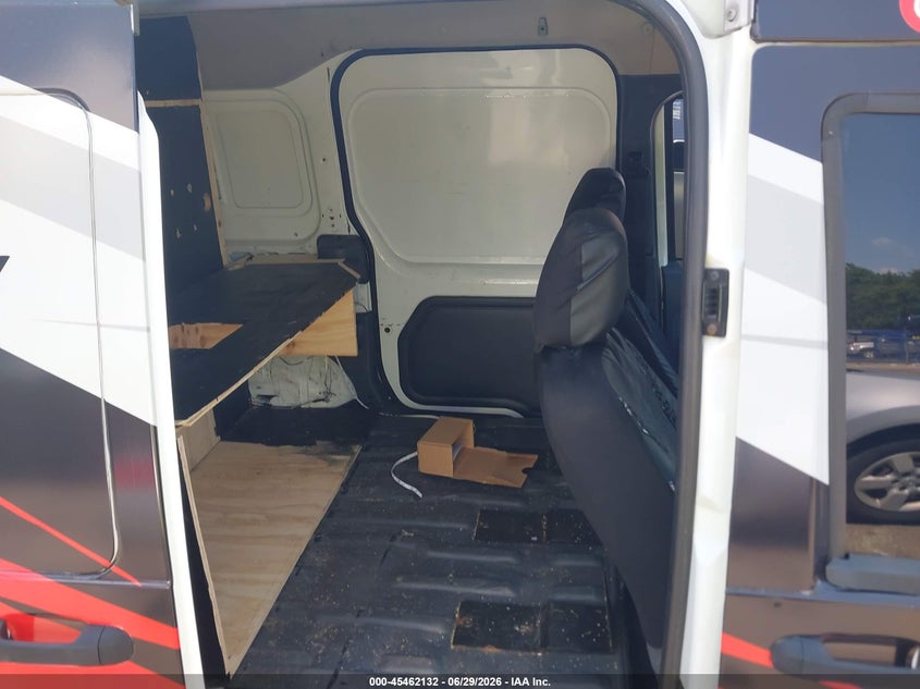 2013 Ford Transit VIN NM0LS7AN9DT138552 IAAI salvage auction — FRONT END, Clear (Massachusetts), sold $1,150 on 2026-07-31 (photo 8)