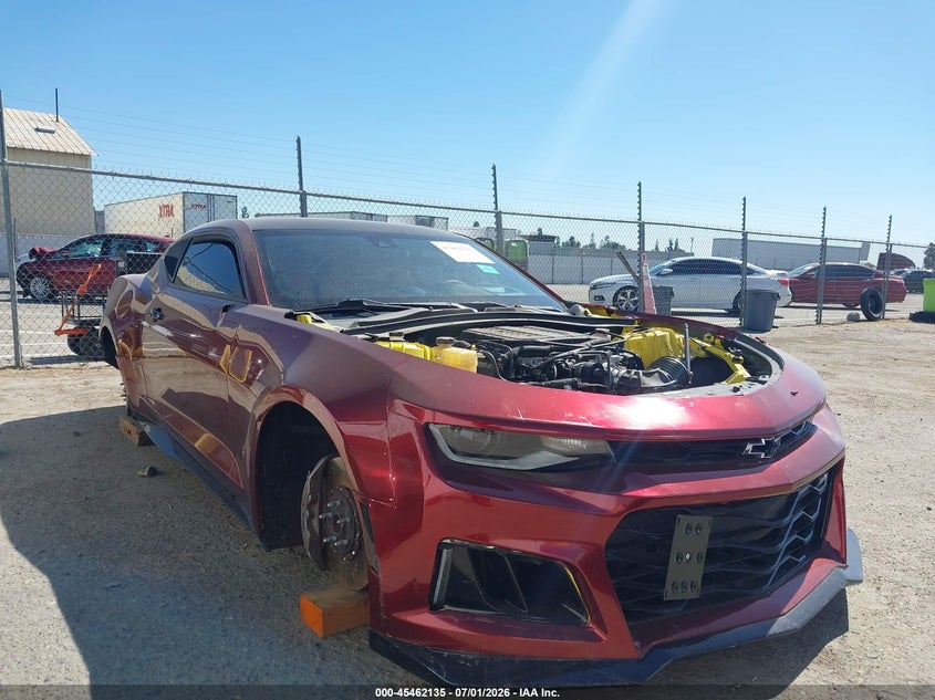 2018 Chevrolet Camaro VIN 1G1FK1R6XJ0139323 IAAI salvage auction — THEFT, Salvage (California), sold $10,000 on 2026-07-28 (photo 1)