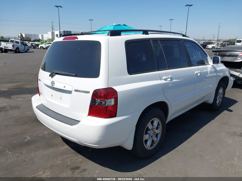 2005 Toyota Highlander VIN JTEDP21A750048615 IAAI salvage auction — LEFT FRONT, Salvage Certificate (California), sold $1,000 on 2026-07-17 (photo 4)