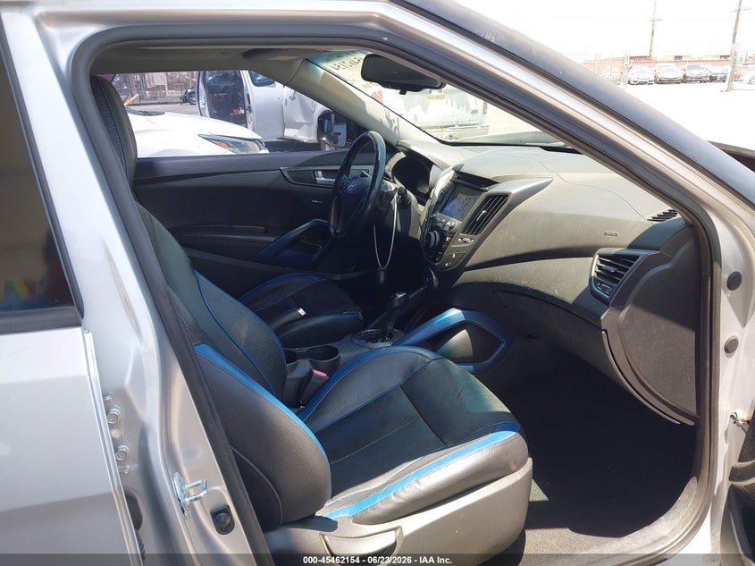 2013 Hyundai Veloster VIN KMHTC6AE9DU125851 IAAI salvage auction — FRONT END, Salvage Title, sold $25 on 2026-07-21 (photo 5)