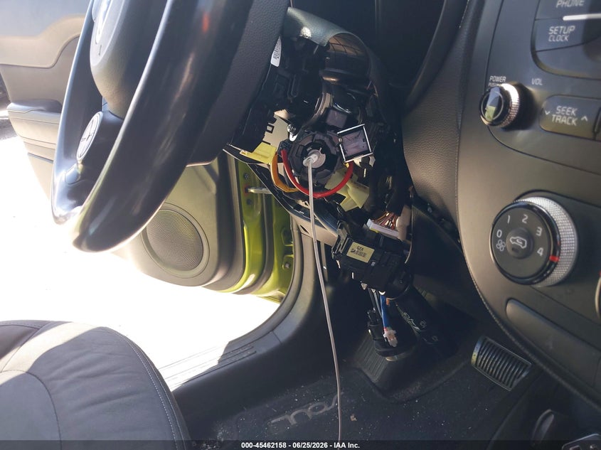 2015 Kia Soul VIN KNDJN2A21F7760455 IAAI salvage auction — VANDALISM, Salvage Title, sold $900 on 2026-07-22 (photo 6)