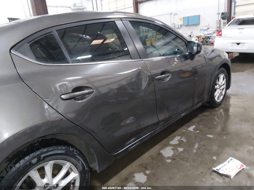 2014 Mazda 3 VIN JM1BM1W75E1133782 IAAI salvage auction — SIDE, Salvage (Idaho), sold $1,175 on 2026-07-17 (photo 6)