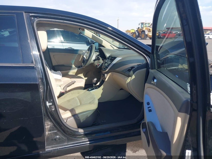 2012 Hyundai Accent VIN KMHCU4AE2CU137016 IAAI salvage auction — RIGHT FRONT, Salvage (Arizona), sold $200 on 2026-07-28 (photo 5)