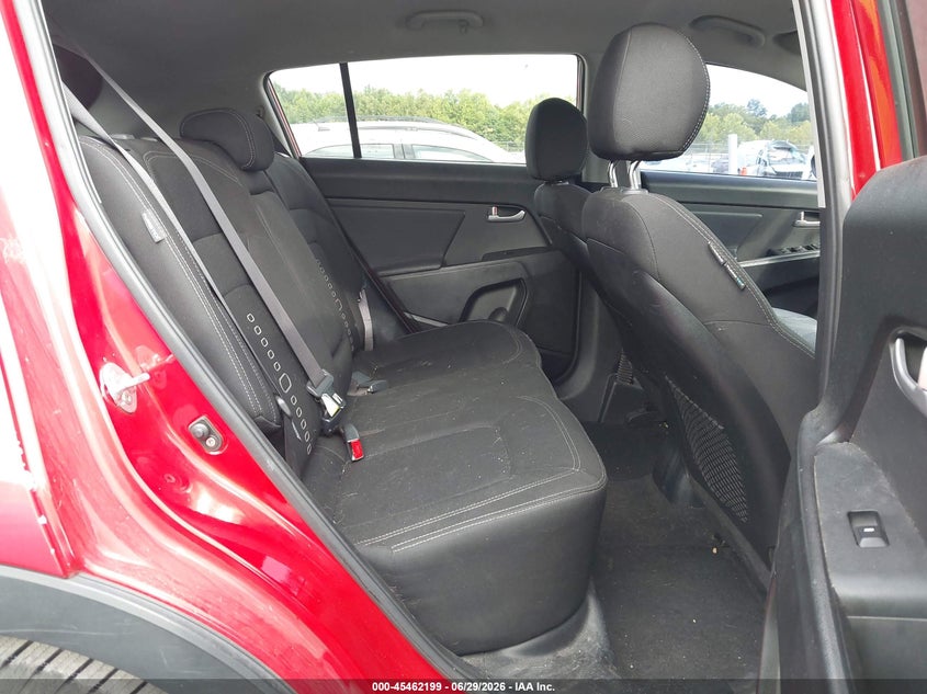 2012 Kia Sportage VIN KNDPC3A23C7329200 IAAI salvage auction — NORMAL WEAR, Clear (Virginia), sold $1,400 on 2026-07-29 (photo 8)