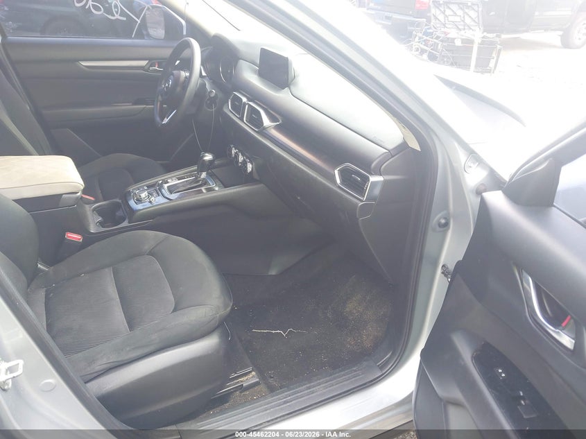 2017 Mazda Cx-5 VIN JM3KFABLXH0149264 IAAI salvage auction — NORMAL WEAR, Clear (Florida), sold $3,050 on 2026-07-28 (photo 5)