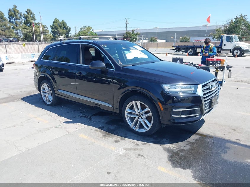 2018 Audi Q7 VIN WA1VAAF72JD029727 IAAI salvage auction — NORMAL WEAR, Clear - Dealer Only (California), sold $3,950 on 2026-07-29 (photo 1)