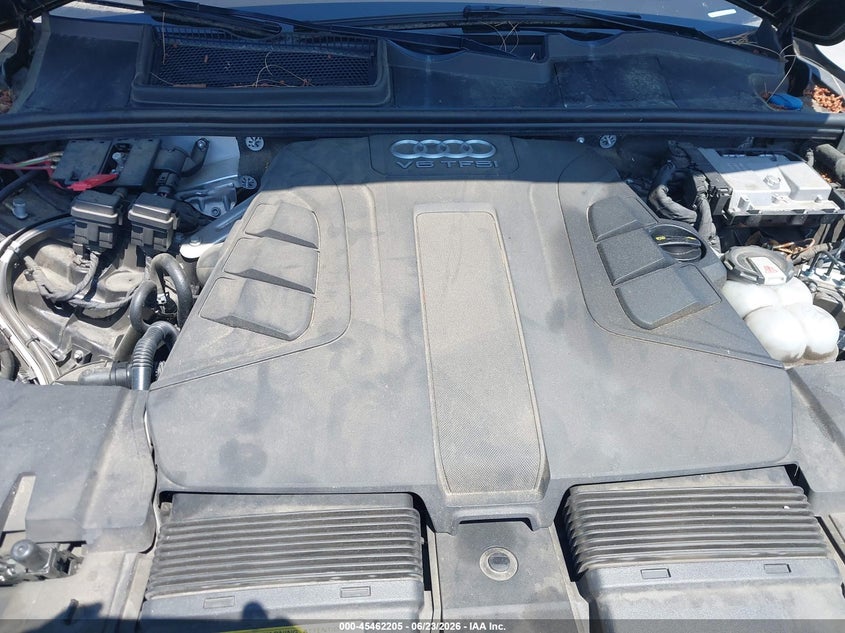 2018 Audi Q7 VIN WA1VAAF72JD029727 IAAI salvage auction — NORMAL WEAR, Clear - Dealer Only (California), sold $3,950 on 2026-07-29 (photo 6)