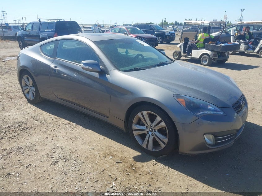 2011 Hyundai Genesis VIN KMHHU6KH2BU046014 IAAI salvage auction — NORMAL WEAR, Salvage Title - Dealer (California), sold $500 on 2026-07-29 (photo 1)