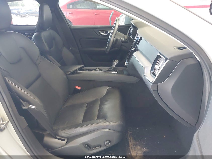 2019 Volvo S60 VIN 7JRA22TKXKG006701 IAAI salvage auction — REAR END, Rebuildable (Florida), sold $4,850 on 2026-07-09 (photo 5)