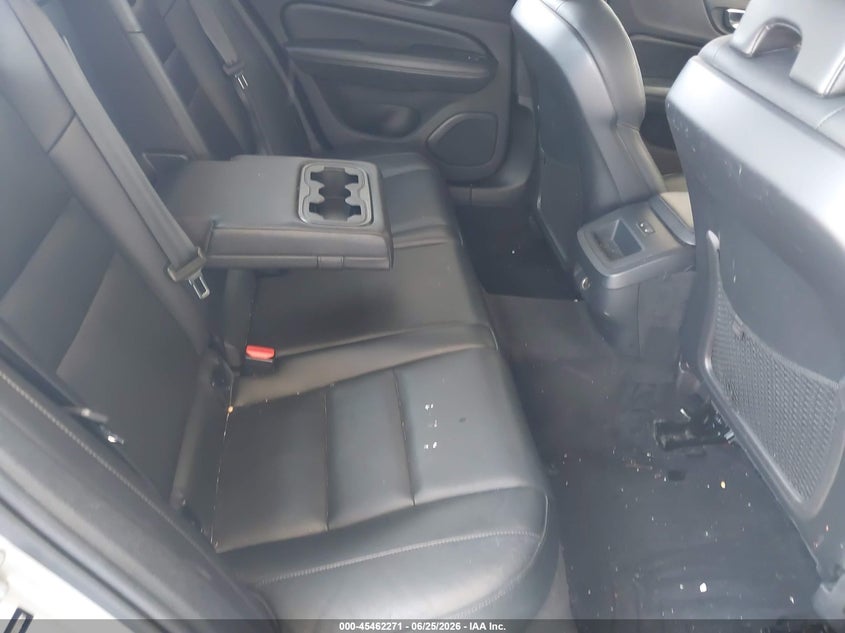 2019 Volvo S60 VIN 7JRA22TKXKG006701 IAAI salvage auction — REAR END, Rebuildable (Florida), sold $4,850 on 2026-07-09 (photo 8)