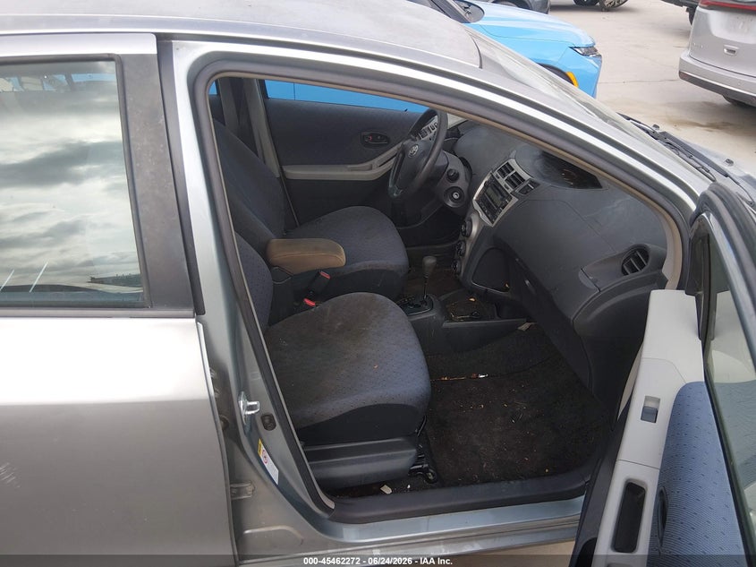 2010 Toyota Yaris VIN JTDKT4K34A5295297 IAAI salvage auction — NORMAL WEAR, Original (Texas), sold $1,850 on 2026-07-07 (photo 5)