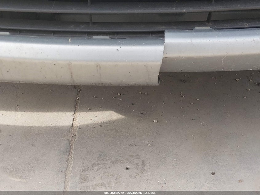 2010 Toyota Yaris VIN JTDKT4K34A5295297 IAAI salvage auction — NORMAL WEAR, Original (Texas), sold $1,850 on 2026-07-07 (photo 6)