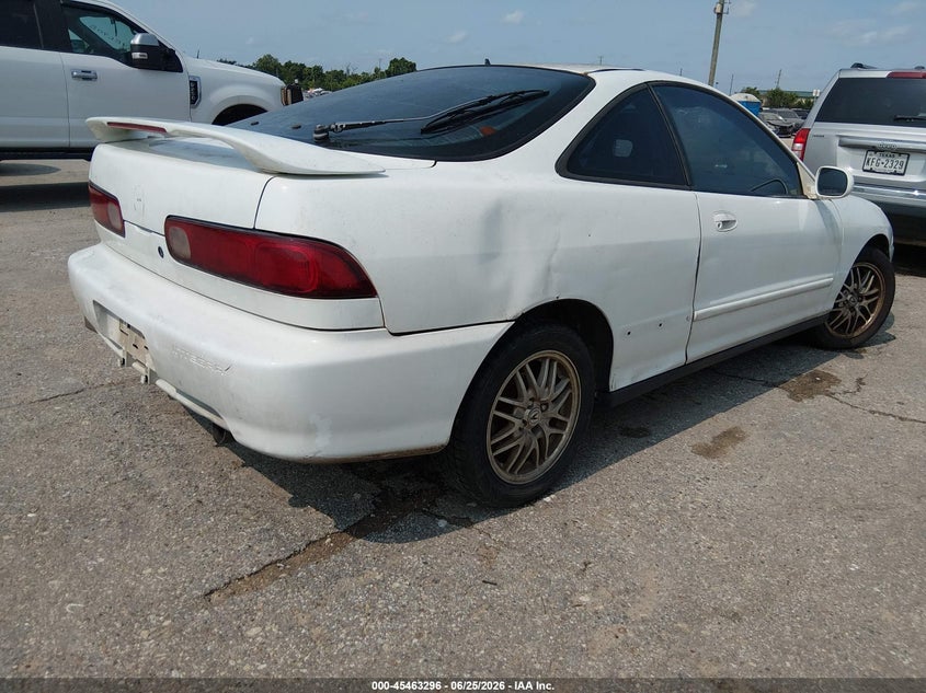 2000 Acura Integra VIN JH4DC4452YS005432 IAAI salvage auction — NORMAL WEAR, Original (Texas), sold $200 on 2026-07-22 (photo 4)